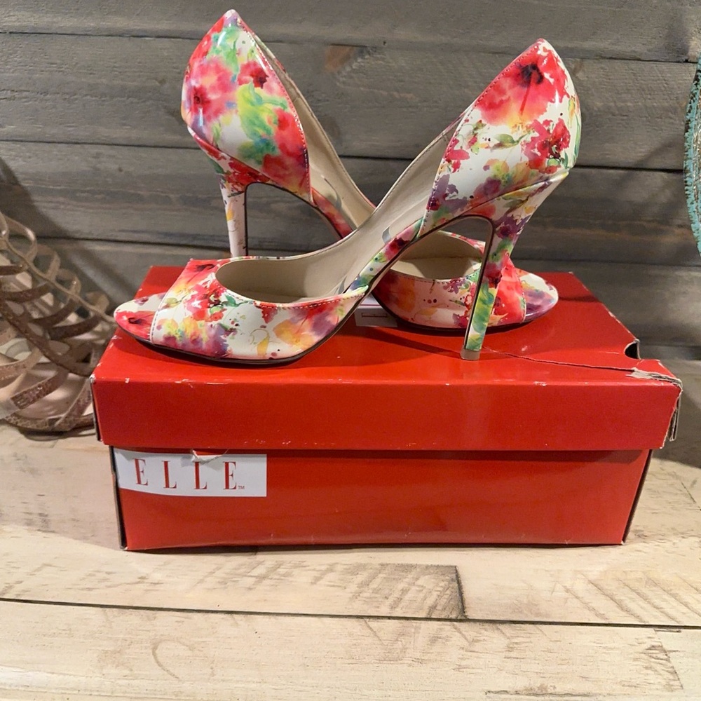 Worn Once Multi Color Heel - image 1